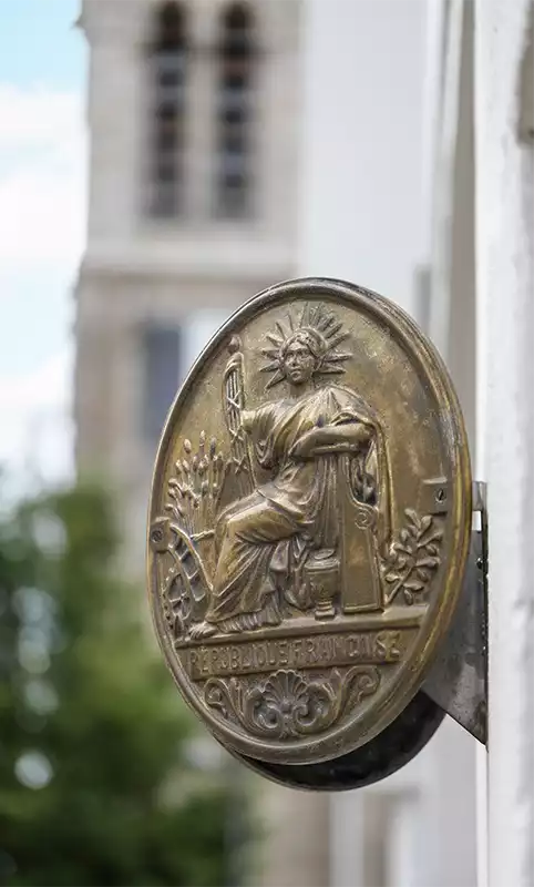 Republique francaise notaire reguiny rohan